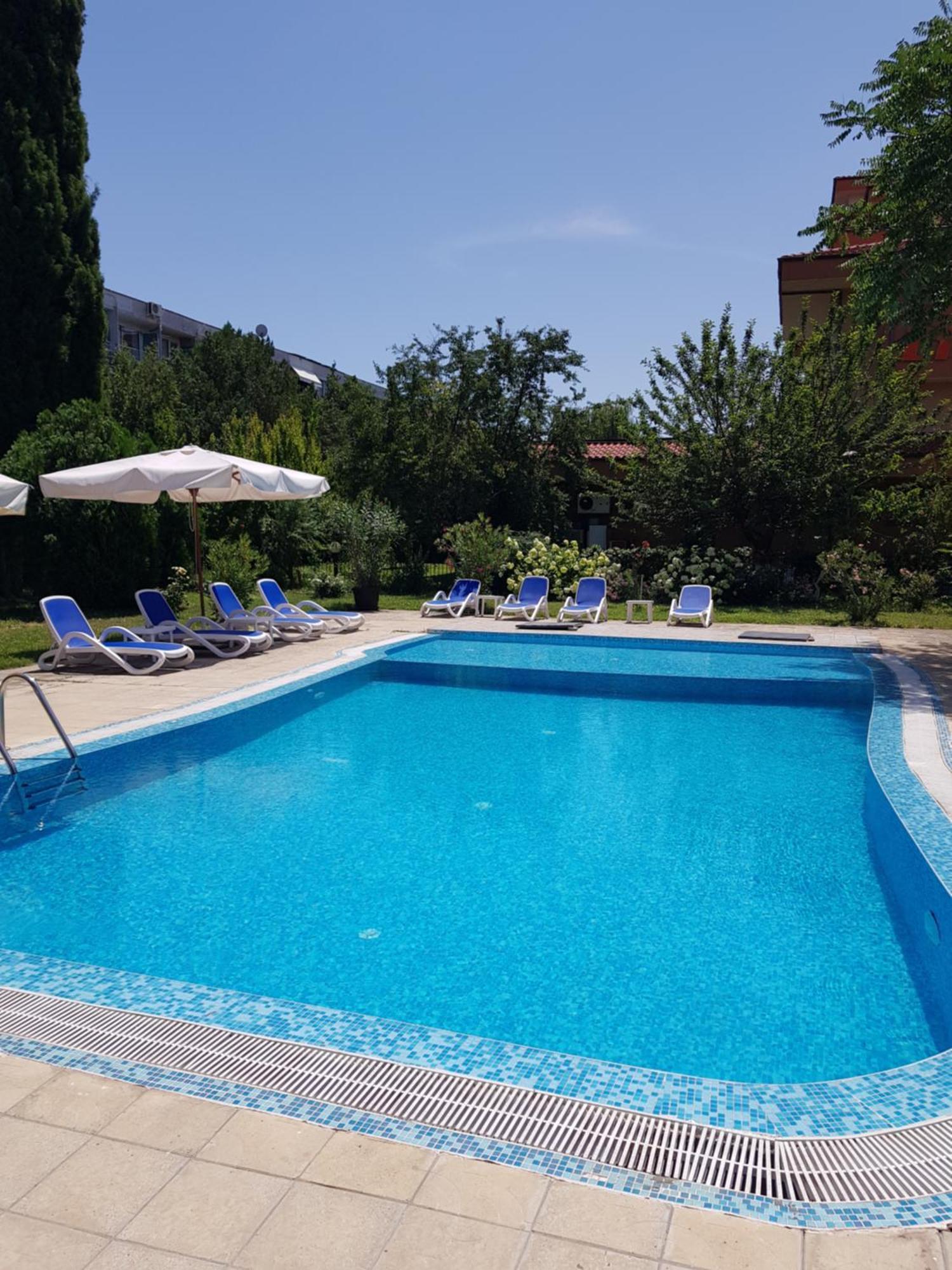 Family Hotel Magnolia 阳光海滩 外观 照片