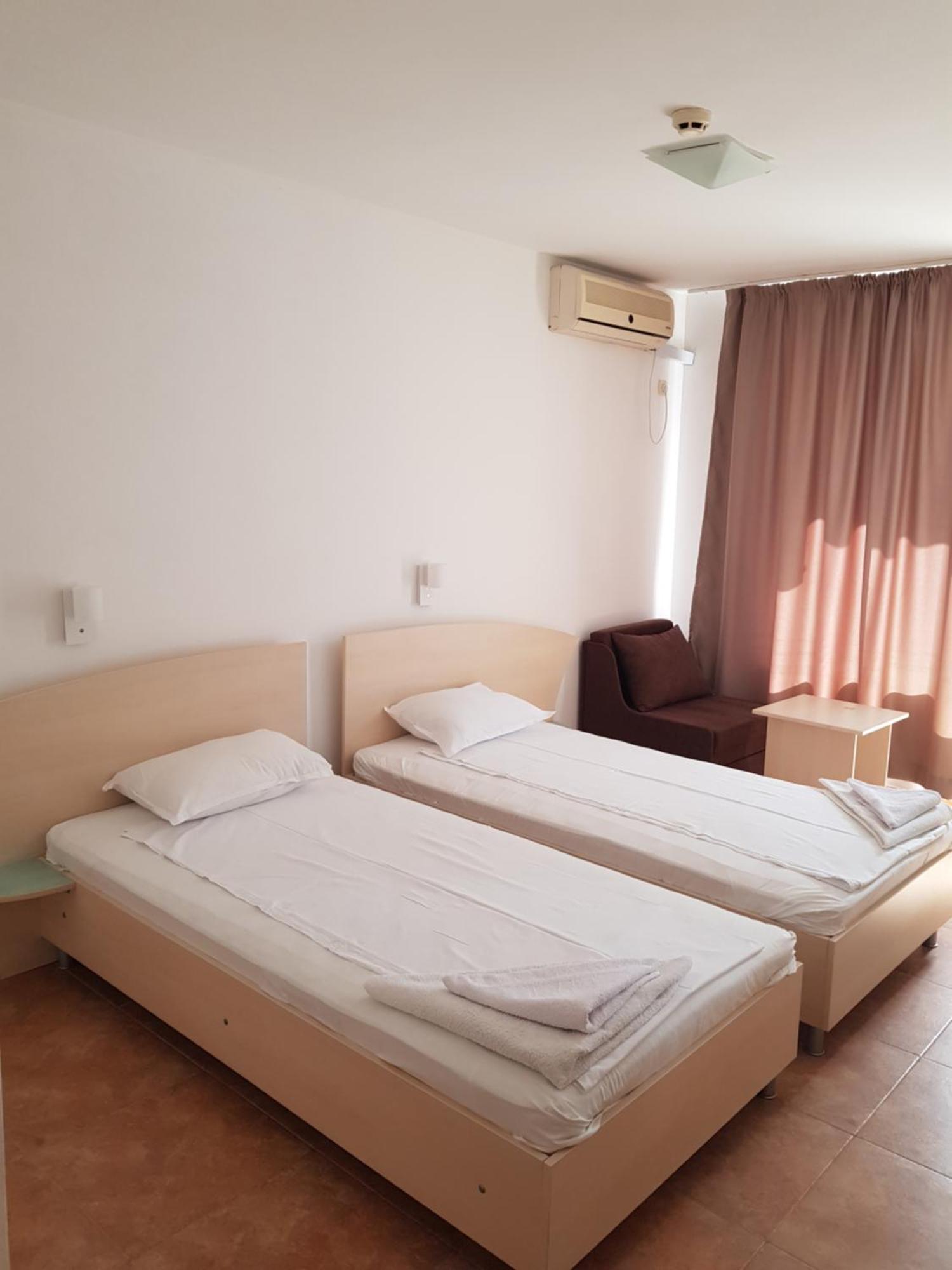 Family Hotel Magnolia 阳光海滩 外观 照片