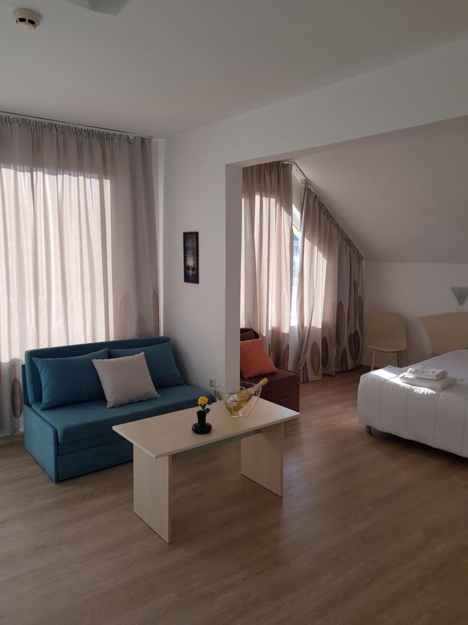 Family Hotel Magnolia 阳光海滩 外观 照片